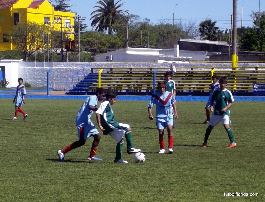 san gregorio sarandi del yi sub 15 001