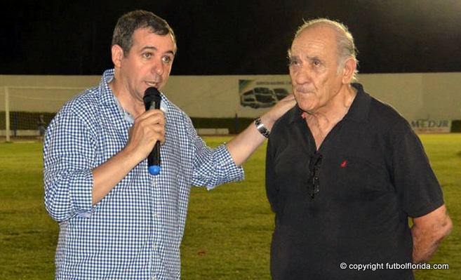 santiago ramon techera uno de los homenajeados en la 11a fiesta de reencuentro del futbol duraznense victor