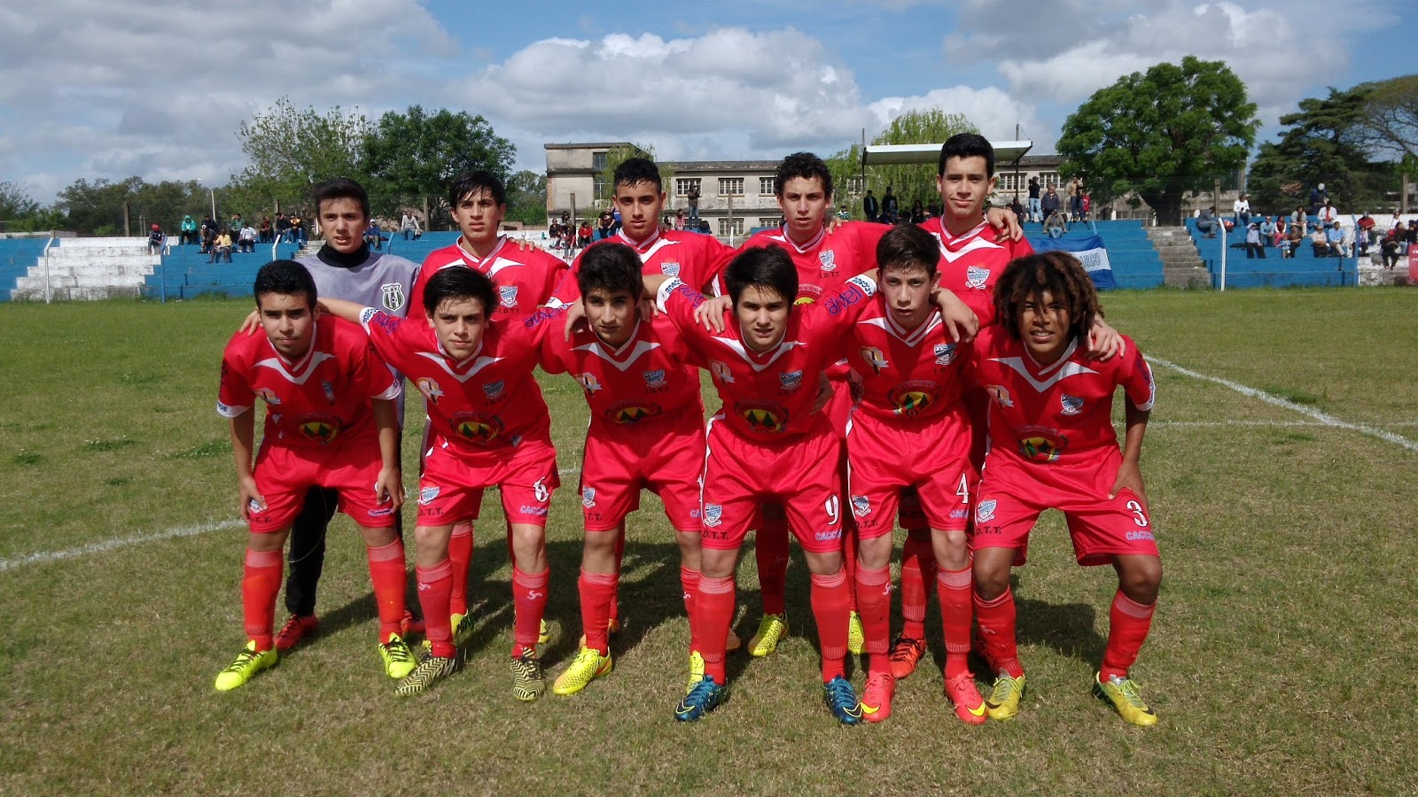 sub 15 treinta y tres