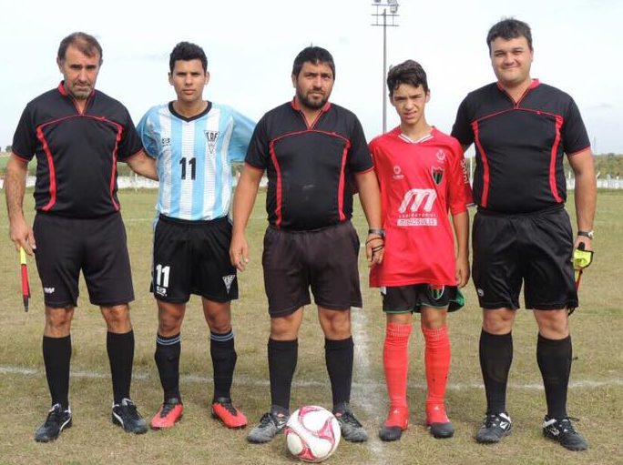 sub 15 capitanes y arbitros espac3b1a atletico1 e1495377402548