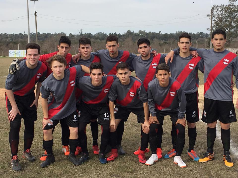 SUB 17 LIBERTAD DE 25 DE AGOSTO