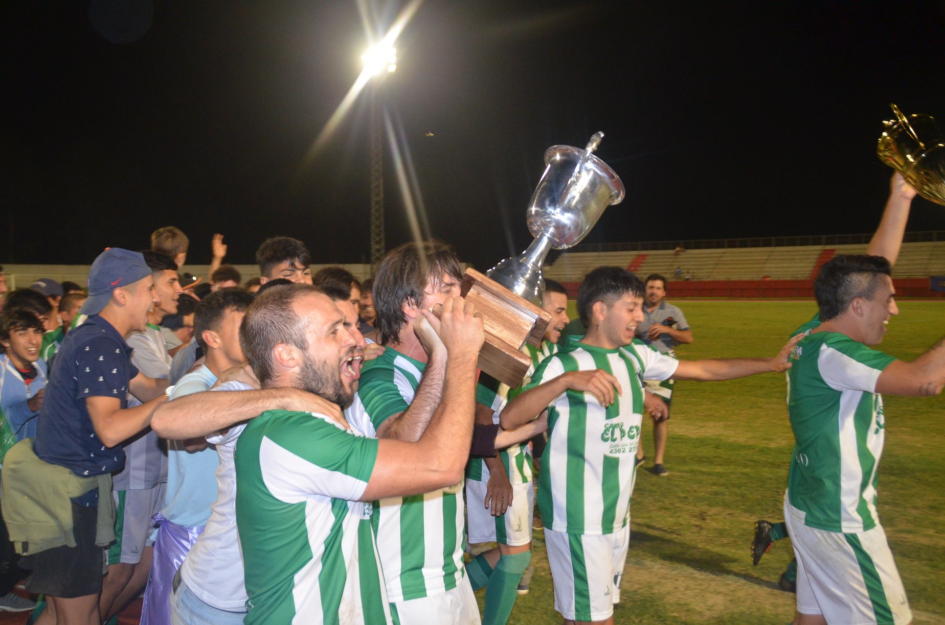 juvenil campeon victor