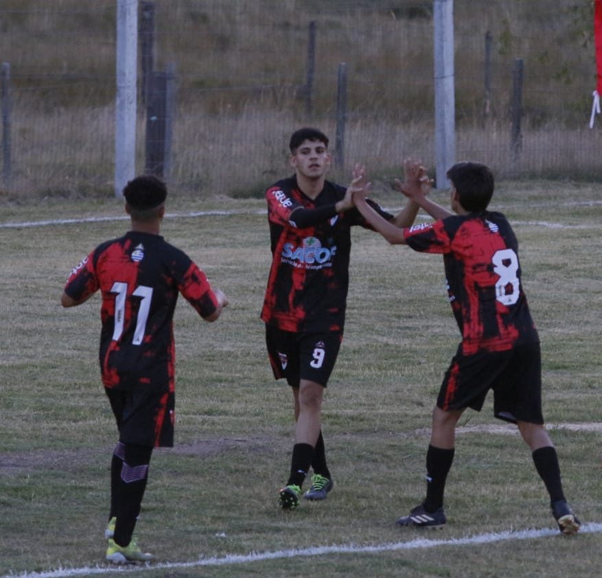 fuentes festejando e1769525368702